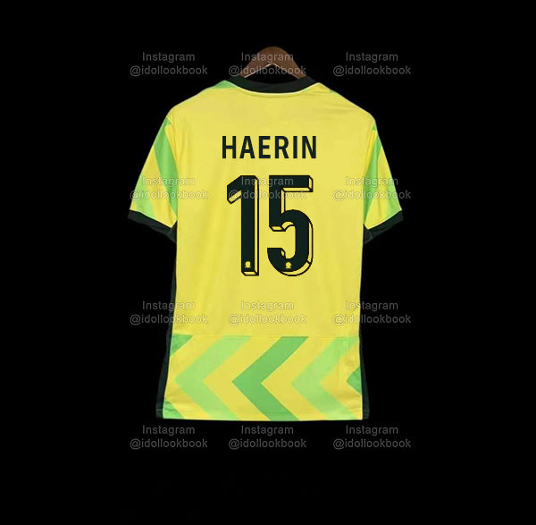 New Jeans Australia Soccer Jersey // Green