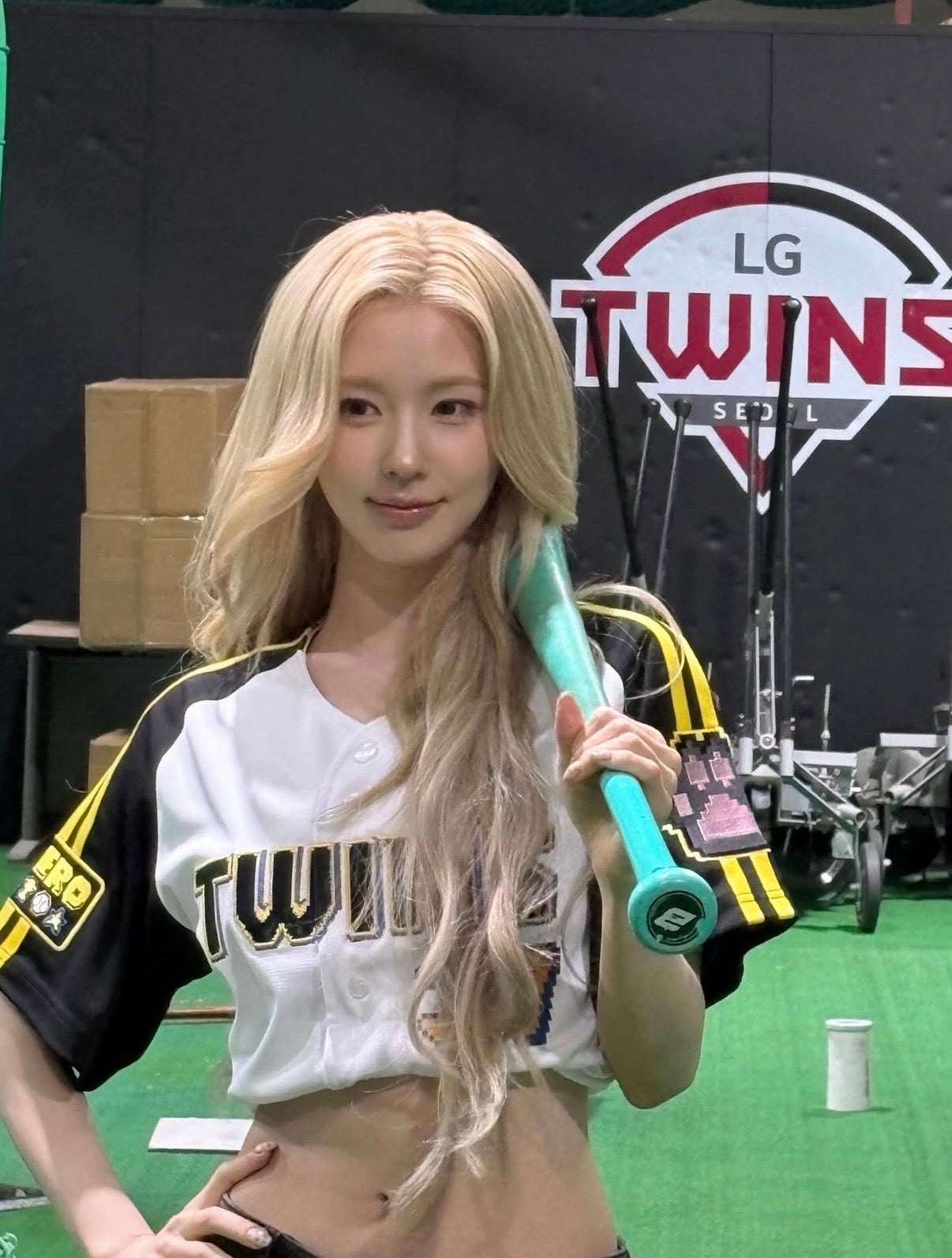 I-DLE Miyeon Baseball Jersey