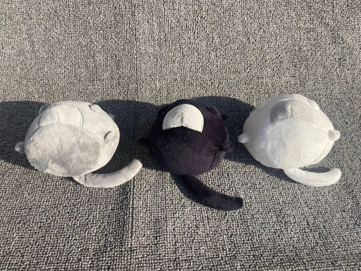 Seventeen Jun Happy Cat Plushie Keychain