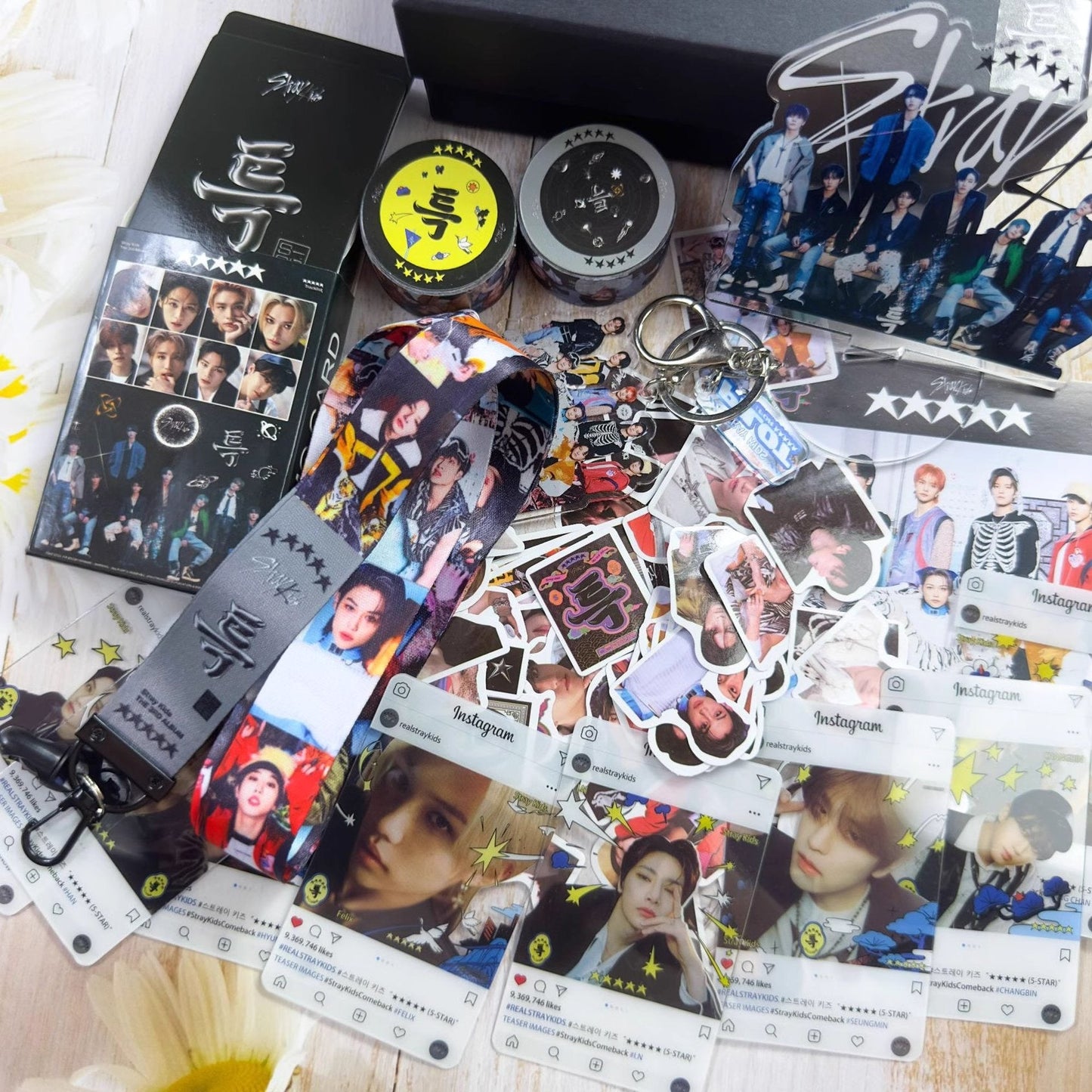 Stray Kids 5-Star Box