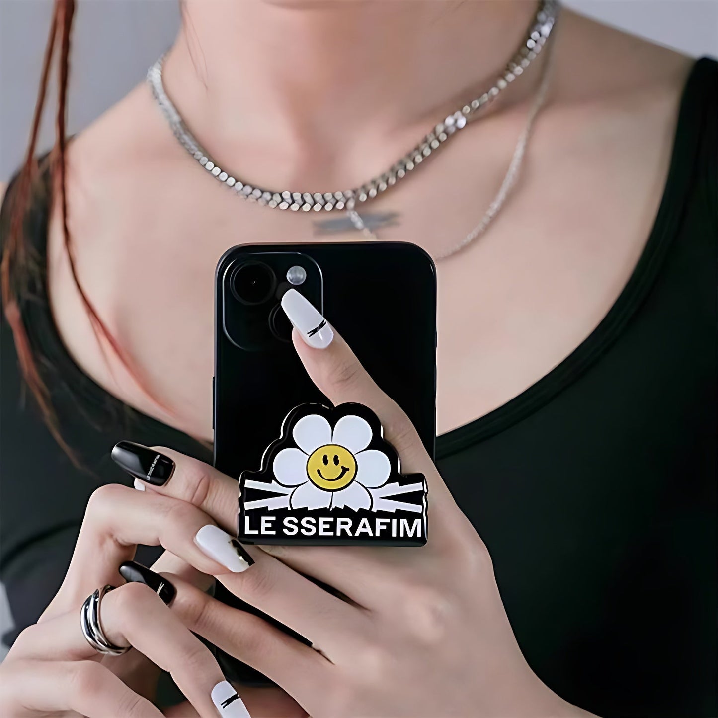Le Sserafim Popsocket Phone Grip